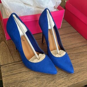 COBALT BEATRICE PUMPS